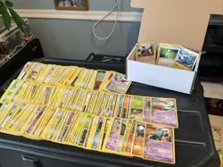 Huge Collection Bulk Lot of 300 Pokemon Cards Vintage 2001-2010 NO ENERGY 🍻 - Image 1