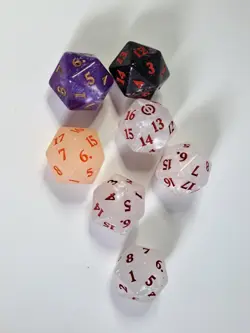 Magic the Gathering Over-sized D20 Spindown Lot - Image 1