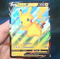 2021 SWSH08: Fusion Strike Pikachu V Ultra Rare #086/264 - Image 2