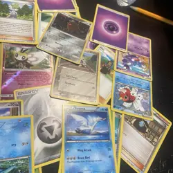 Pokemon TCG Evolving Skies Mixed Lot: Eevee Wailmer Swanna Holo/Reverse Holo - Image 2
