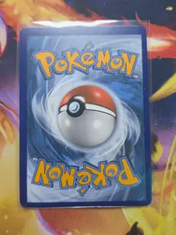 ORBEETLE VMAX 021/185 Holo VMAX Rare Vivid Voltage Pokemon Near Mint - Image 2