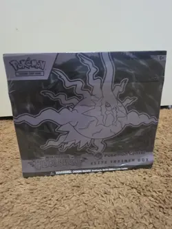 Pitch Black Pokemon Center Etb. (Damaged Box) And Booster Bundle - Image 3
