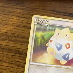 Pokemon TCG Togepi Non-Holographic Card 70/90 Undaunted - Image 4