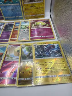 29 Pokemon Lot Of LP/MP Mix Only Holo / Reverse Holo Cards All From 2017 Year - Image 4