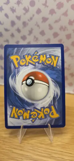 Pokemon TCG Snorlax v Card 141/202 Near Mint Condition - Image 2