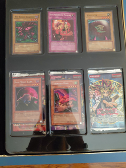 Yu-Gi-Oh Exodia MC1-EN001 Master Collection Volume 1 Gold Binder Foils & Cards - Image 4