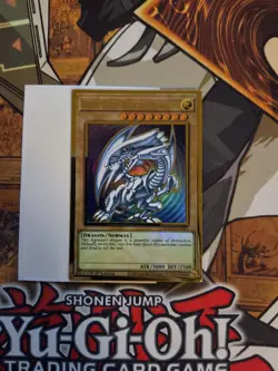 YUGIOH BLUE-EYES WHITE DRAGON MAGO-EN001 GOLD 1ST ED NM - Image 2