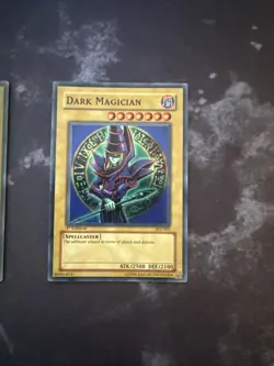 Yu-Gi-Oh Dark Magician SDY OG Foil, and 1st Edition Foil - Image 3