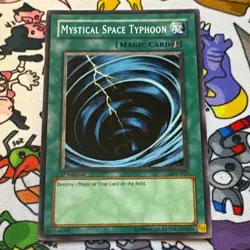 Yu-Gi-Oh! TCG Mystical Space Typhoon Spell-Quick Play SDP-032 1st ENG - Image 1