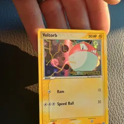 Pokemon TCG Voltorb Emerald 71/106 Reverse Holo English 50 HP Basic Common - Image 2