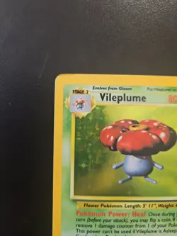 Pokemon TCG Vileplume Holo Rare Card Jungle 15/64 No Symbol Error HP/Dmg - Image 2