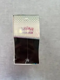 Pokemon Prismatic Evolutions Elite Trainer Box ETB | SEALED | DAMAGED BOXES - Image 5