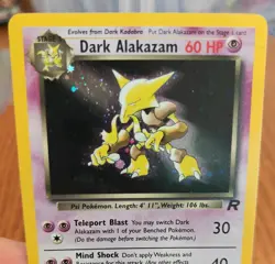 Alakazam TCG Dark 1/82 Unlimited Holo Rare Vintage 2000 Pokemon Card - Image 2