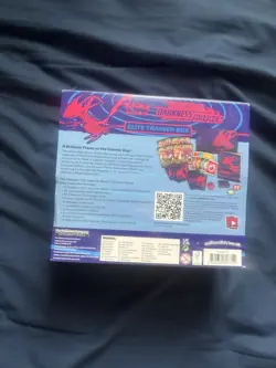 Pokemon TCG: Darkness Ablaze Elite Trainer Box 820650807312 - Image 2