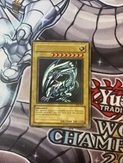 (VF) Yugioh: Blue-Eyes White Dragon - SDK-001 - Ultra Rare - Unlimited - MP - Image 1