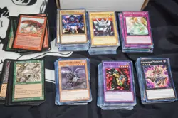 TCG Bulk Lot 140 MTG Cards and 600 Yugioh Cards - Image 1