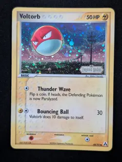 Voltorb 68/92 Legend Maker Pokemon LP Reverse Holo - Image 1