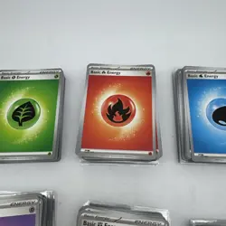 Pokemon *600+ Energy cards in bulk* (Near mint) - Image 3