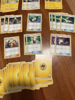 2017-2018 Pokemon Battle Deck 59 Card Lot NM/MT See Lot Photos - Image 5