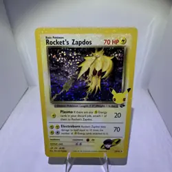 Rocket's Zapdos 15/132 holo Celebrations: Classic Collection Pokemon NM - Image 1