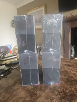 2 X Pitch black pokemon center etb sealed - Image 4