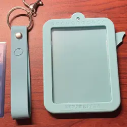 Pokemon S-Chinese Vaporeon Keychain Card Guard Display and Vaporeon V Card - Image 4