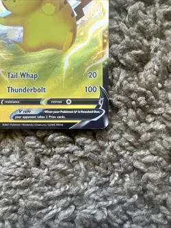 Pokemon TCG Pikachu v Illustration Card 086/264 Rare - Image 5