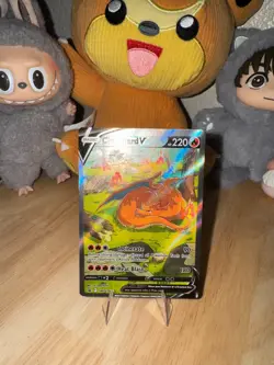Charizard V SWSH260 SWSH Sword & Shield Black Star Promo Pokemon Card - NM - Image 1