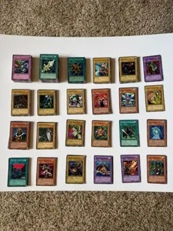 Yu‑Gi‑Oh! Card Lot – 250+ Cards – Well‑Used – Includes Dark Magician / Red‑Eyes - Image 1