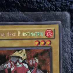 Konami Yu-Gi-Oh! Elemental HERO Burstinatrix EHC1-EN002 LE Holo SR EN - Image 5