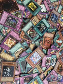 Lot Of Yugio Cards Holos - Image 2