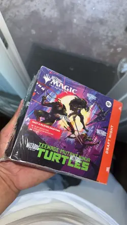 Magic: The Gathering Teenage Mutant Ninja Turtles Draft Night Box - Image 1