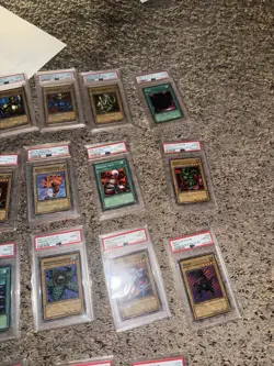 2002 Yugioh LOB Psa 10 Collection 19-slabs - Image 2
