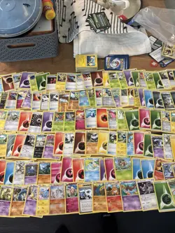 Pokemon Lot Haul of Hundreds Child Good Collection Great Deal Bundle Bulk Sale 636996769661 - Image 1