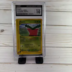 CGC 10 GEM MINT Hoppip 83/147 Aquapolis Pokemon - Image 1