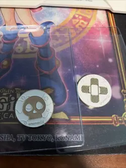 Pokemon Burn & Poison Skull Band Aids Metal Coins Gold White C22 - Image 1