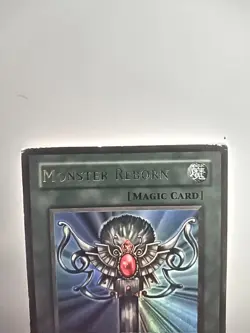 Yugioh Monster Reborn LOB-118 Ultra Rare 1st Edition Non-Graded - Image 2