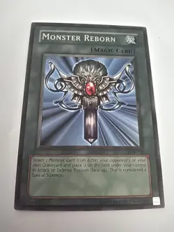 Yugioh Monster Reborn LOB-118 Ultra Rare 1st Edition Non-Graded - Image 5