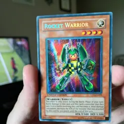 Rocket Warrior CT2-EN005 2005 Collectors Tin Limited Edition - Image 2
