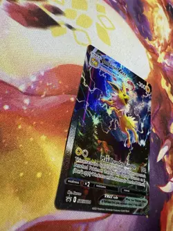 Pokemon Card Jolteon VMAX SWSH184 Alternative Art Sword & Shield Promo - Image 2