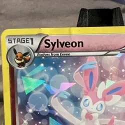 Sylveon XY Furious Fists 72/111 Pokemon English Cracked Ice Holo 2014 Damaged - Image 4