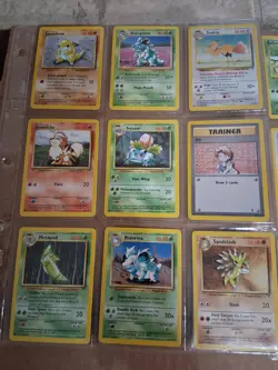 Pokemon TCG Lot of 18 Legendary Collection Vintage WOTC 2002 NM to LP Condition - Image 2
