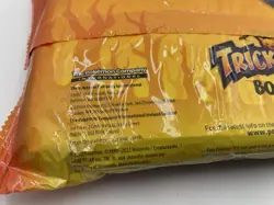 POKEMON TCG TRICK OR TRADE 2022 Includes 40 Mini Packs - Image 3