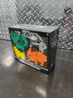 Pokemon Evolving Skies Elite Trainer Box ETB sealed - Umbreon - Image 1