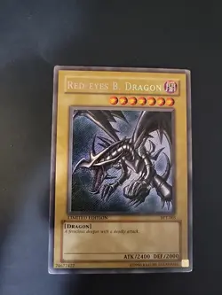 Yu-Gi-Oh! 2002 Collectors Tin - Red-Eyes B. Dragon - Limited Edition - Image 1