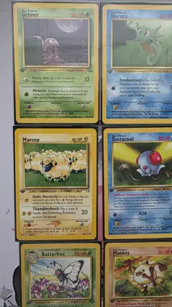 Vintage Pokemon 1st Edition Lot of 18 cards - Neo, Jungle, Fossil - Image 2
