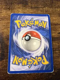 Hitmonchan Holo Base Set Italian Pokemon Card 7/102 Vintage WOTC 1999 HP-DMG - Image 3