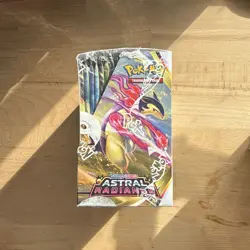 Pokemon Sword & Shield Astral Radiance Booster Display Box (SLIGHT DAMAGE) - Image 4
