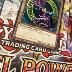 Dark Magician - SBC1-ENA01 - 1st Edition - NM - Common - YuGiOh! - Image 4