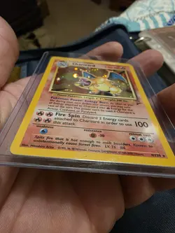 Wizards of the Coast Pokemon TCG Charizard 004/130 Base Set 2 Holo 1999 EN - Image 3